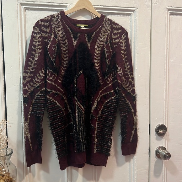Gianni Bini Sweaters - Gianni bini size small purply maroon fluffy sparkly sweater size s ✨90s vibes ✨